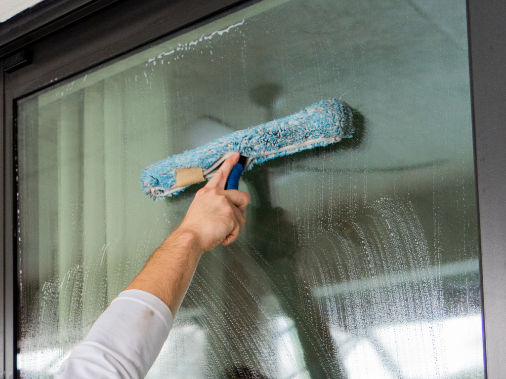 Professional Window Cleaning Equipment